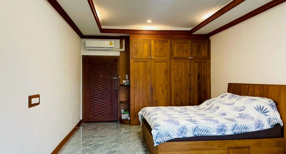 For sale 4 bedrooms retail Space in Mae Rim, Chiang Mai