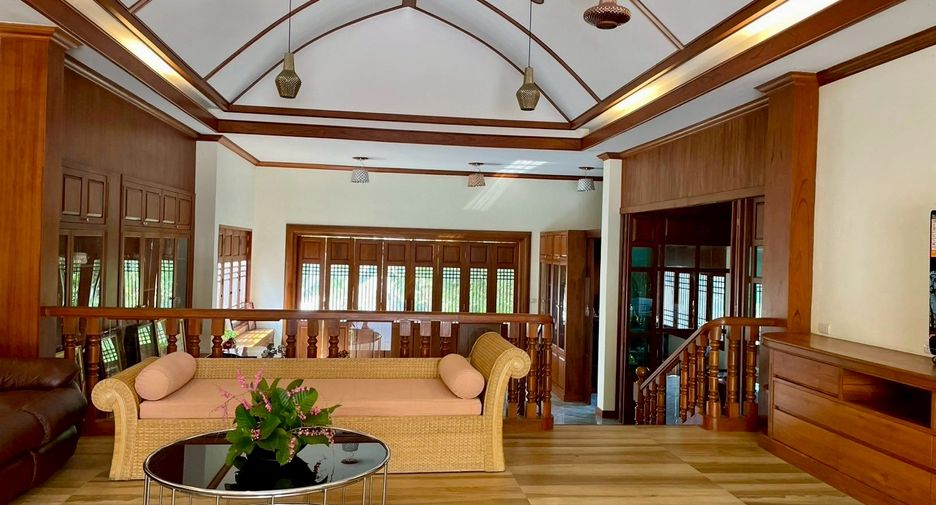 For sale 4 bedrooms retail Space in Mae Rim, Chiang Mai