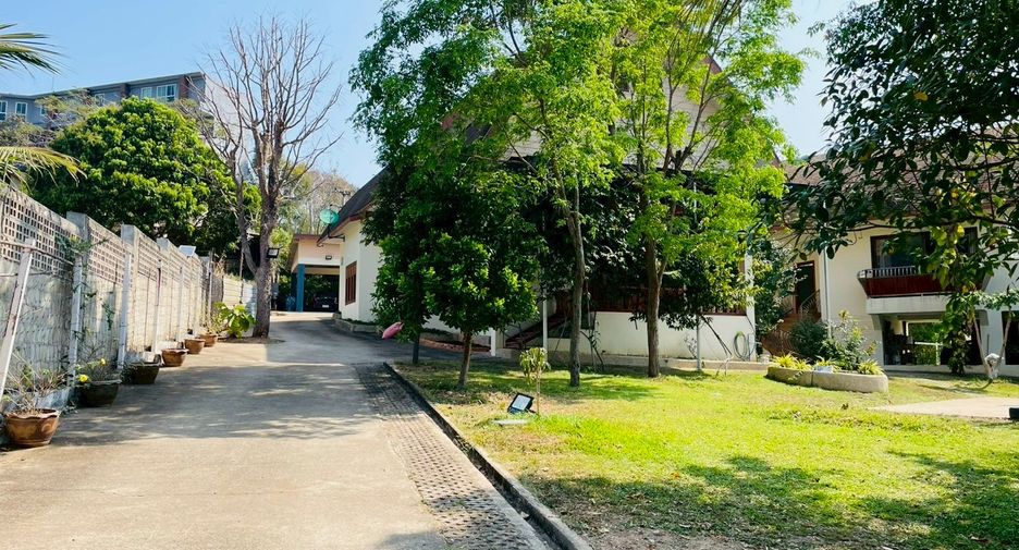 For sale 4 bedrooms retail Space in Mae Rim, Chiang Mai