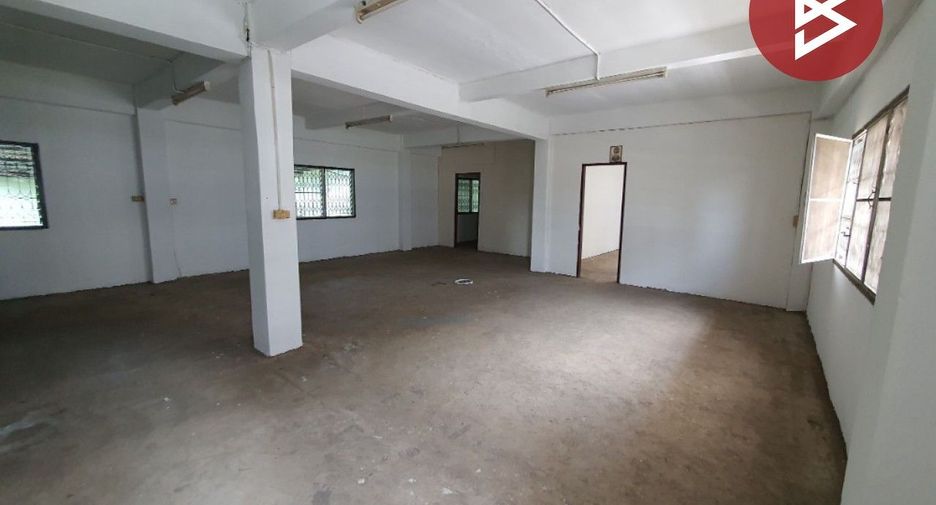 Gewerbefläche zum Kauf in Bang Khun Thian, Bangkok