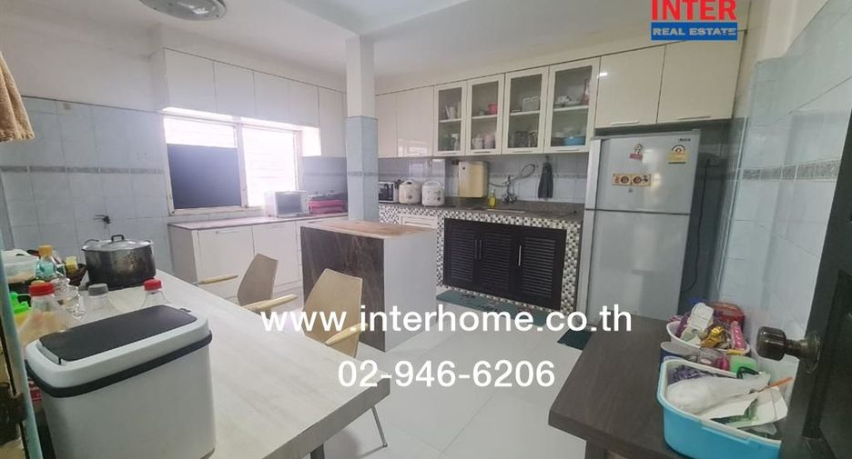 For sale 5 bedrooms house in Thung Khru, Bangkok