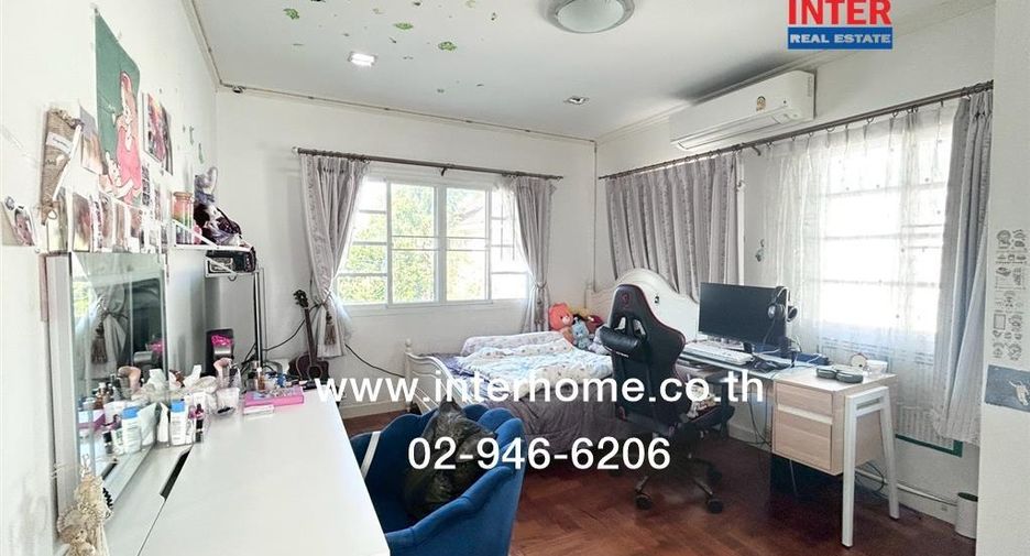 For sale 4 bedrooms house in Khlong Sam Wa, Bangkok
