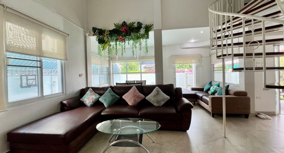 For rent 3 bedrooms house in Bang Lamung, Chonburi