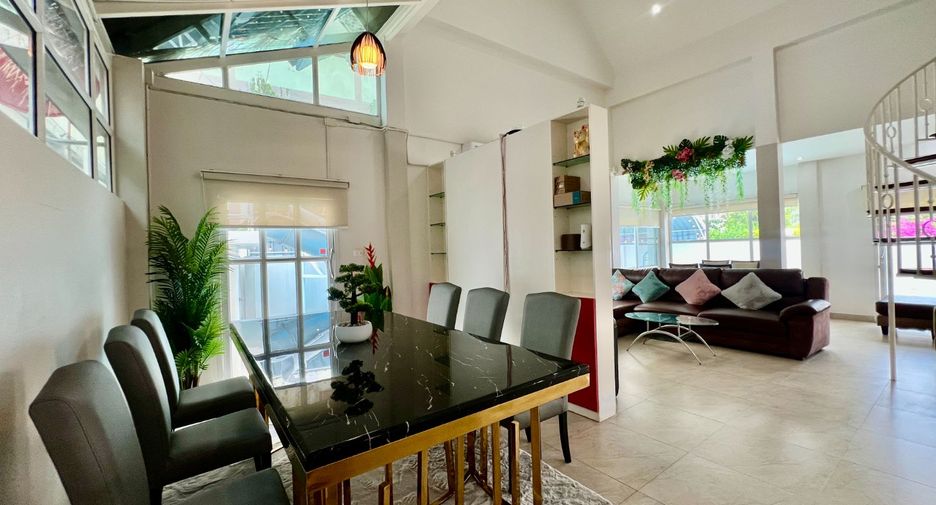 For rent 3 bedrooms house in Bang Lamung, Chonburi