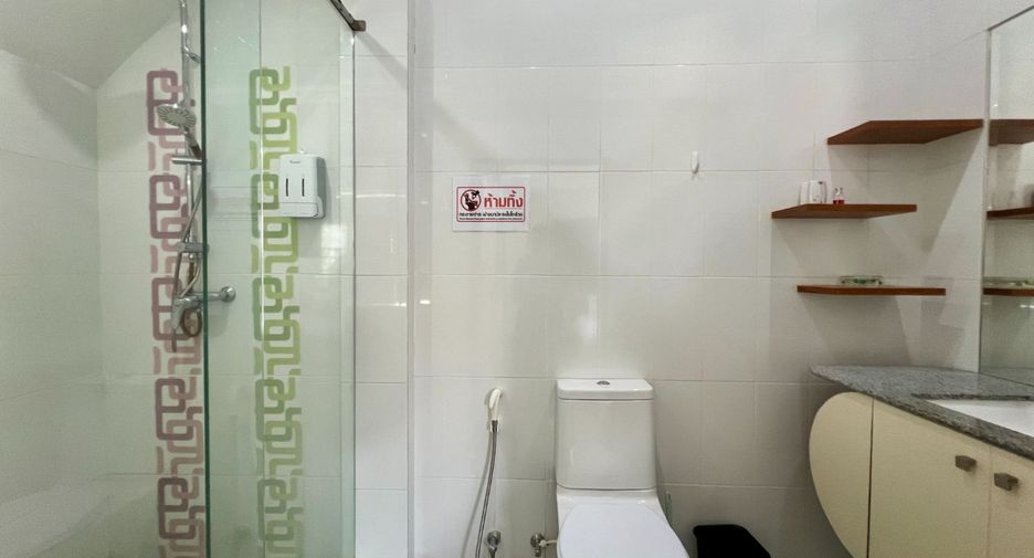 For rent 3 bedrooms house in Bang Lamung, Chonburi