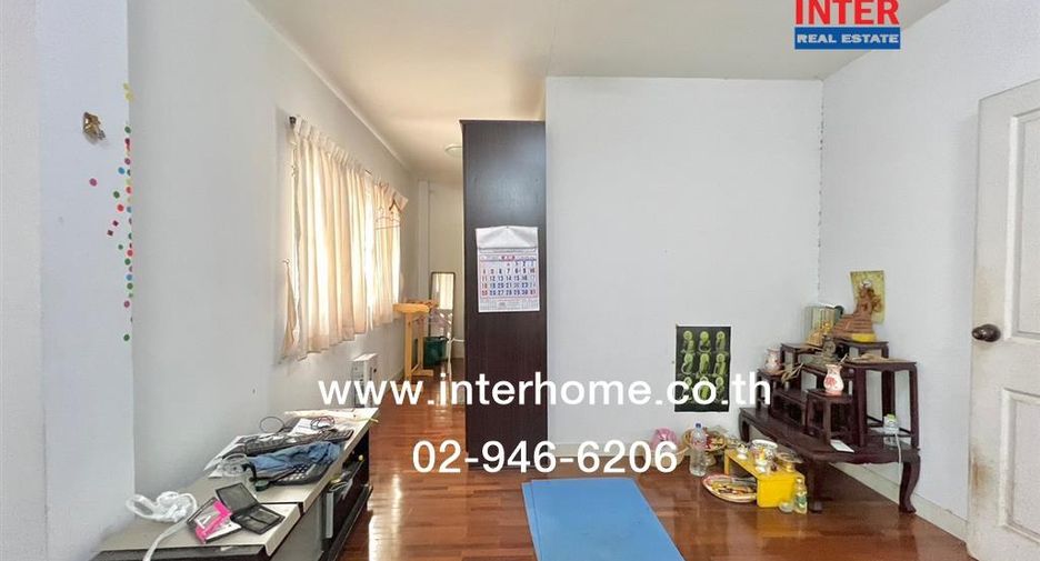 For sale 3 bedrooms house in Nong Chok, Bangkok