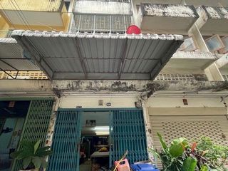 出售 1 卧室 商业空间 在 Chom Thong, 曼谷
