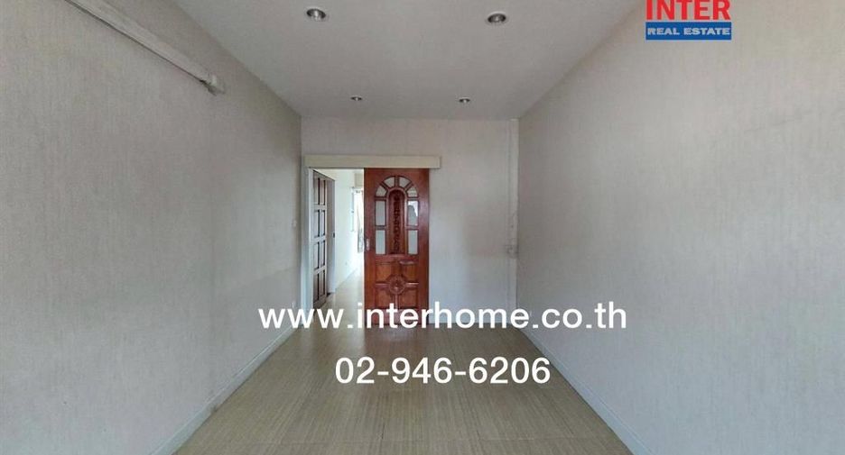 For sale 5 bedrooms house in Bang Khen, Bangkok