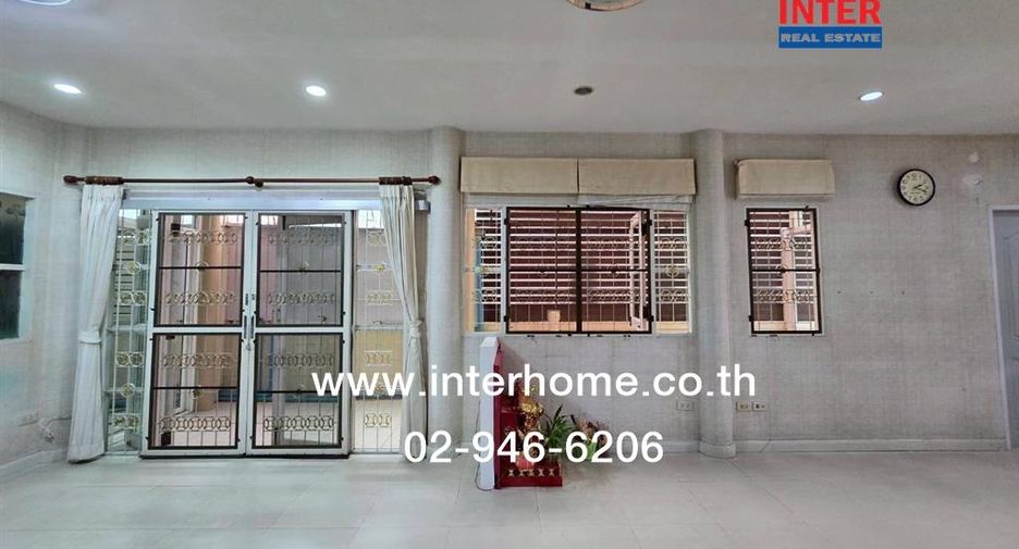 For sale 5 bedrooms house in Bang Khen, Bangkok