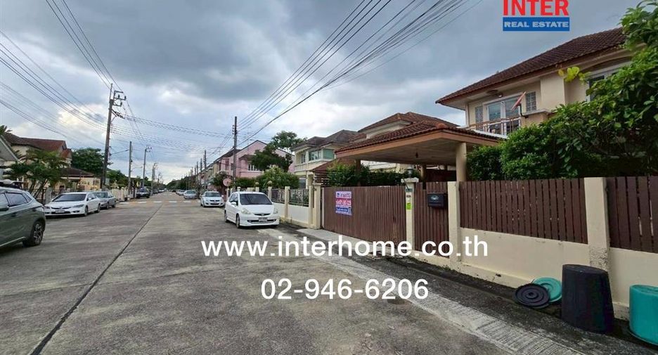 For sale 5 bedrooms house in Bang Khen, Bangkok
