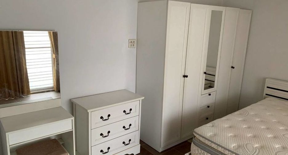 À vendre 5 chambres maison à Bang Lamung, Chonburi