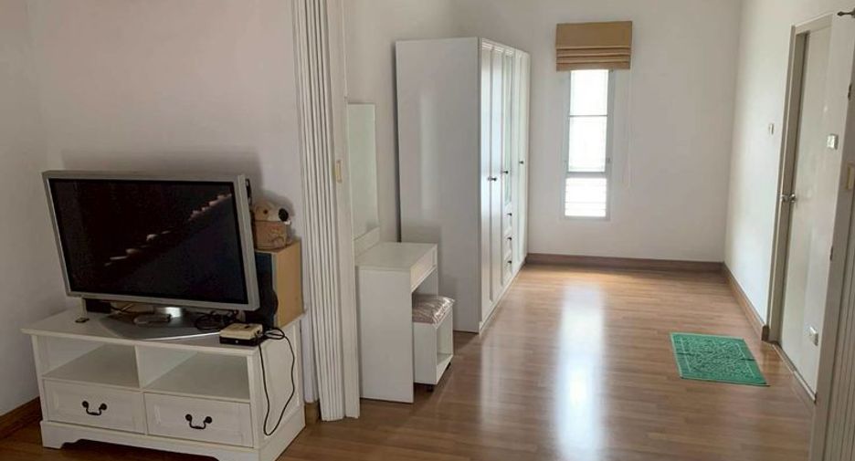 À vendre 5 chambres maison à Bang Lamung, Chonburi
