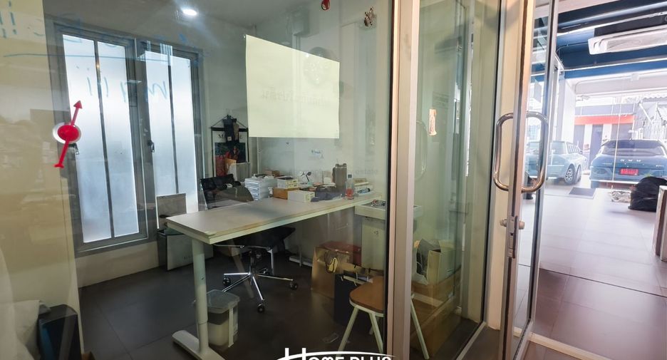 For sale 1 bed house in Wang Thonglang, Bangkok