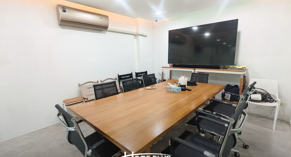 For sale 1 bed house in Wang Thonglang, Bangkok