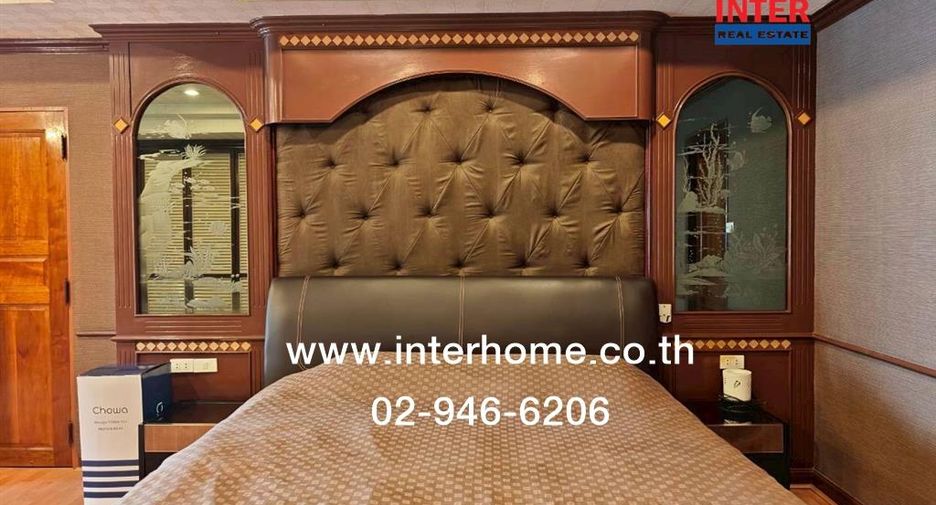 For sale 6 bedrooms house in Din Daeng, Bangkok