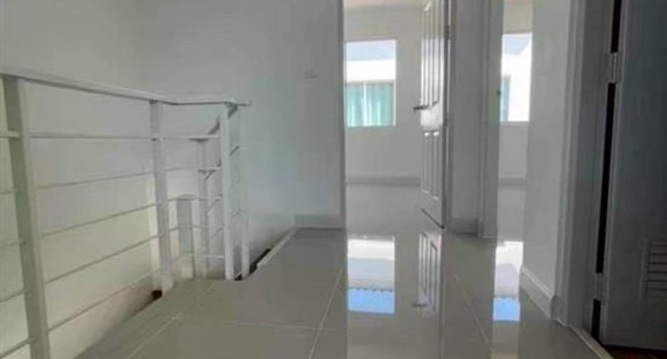Reihenhaus zum Kauf mit 3 Zimmer in Lam Luk Ka, Pathum Thani