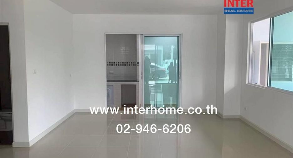 Reihenhaus zum Kauf mit 3 Zimmer in Lam Luk Ka, Pathum Thani