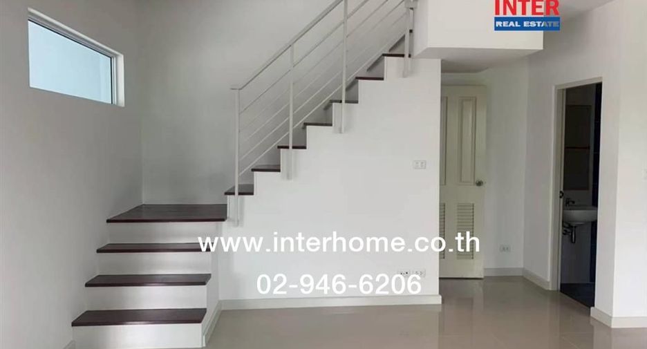 Reihenhaus zum Kauf mit 3 Zimmer in Lam Luk Ka, Pathum Thani