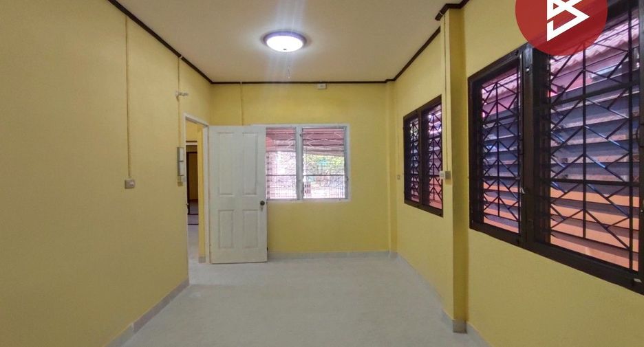 For sale studio house in Mueang Uttaradit, Uttaradit