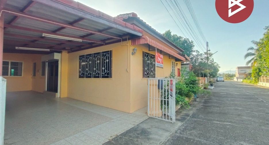 For sale studio house in Mueang Uttaradit, Uttaradit