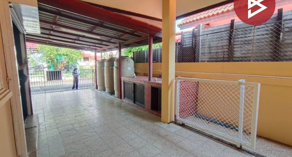 For sale studio house in Mueang Uttaradit, Uttaradit