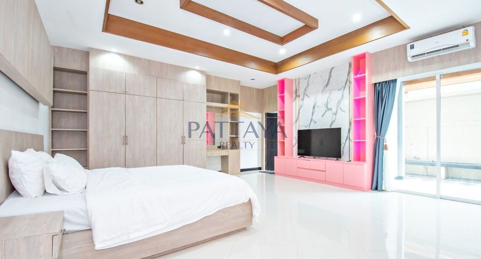 For rent and for sale 4 bedrooms villa in Bang Lamung, Chonburi