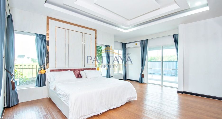 For rent and for sale 4 bedrooms villa in Bang Lamung, Chonburi