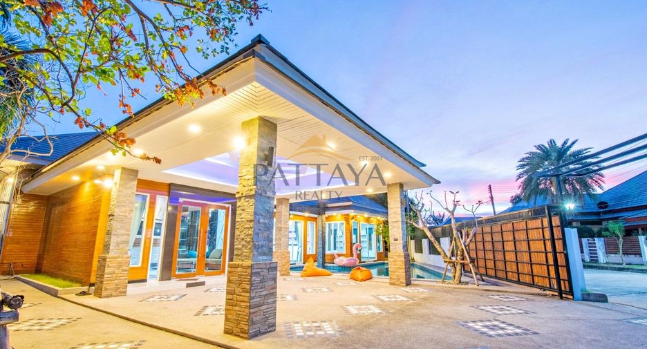 For rent and for sale 4 bedrooms villa in Bang Lamung, Chonburi