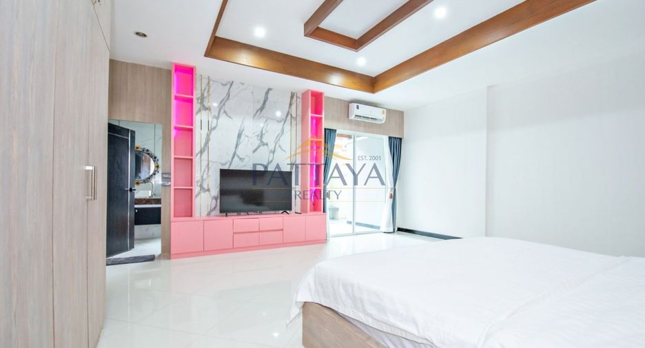 For rent and for sale 4 bedrooms villa in Bang Lamung, Chonburi