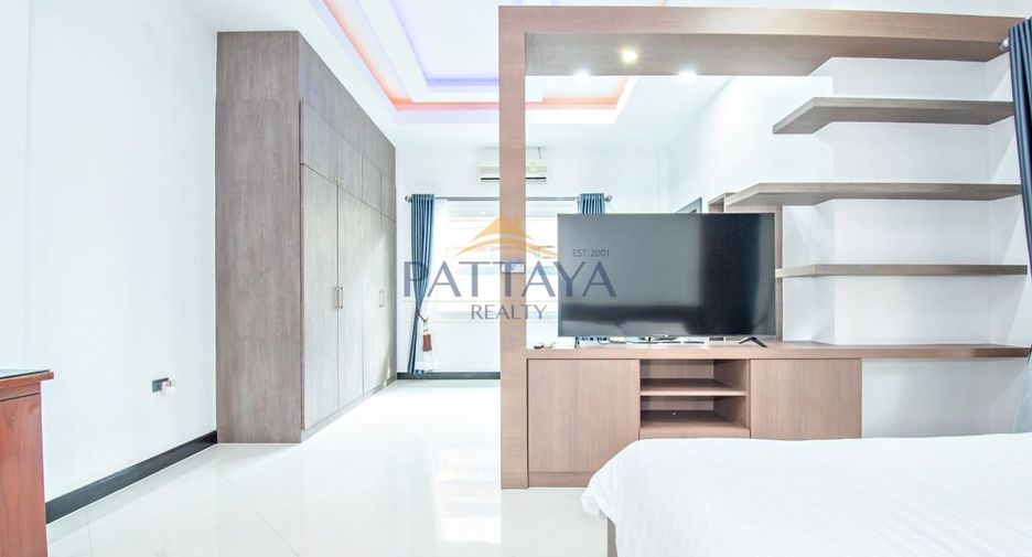 For rent and for sale 4 bedrooms villa in Bang Lamung, Chonburi