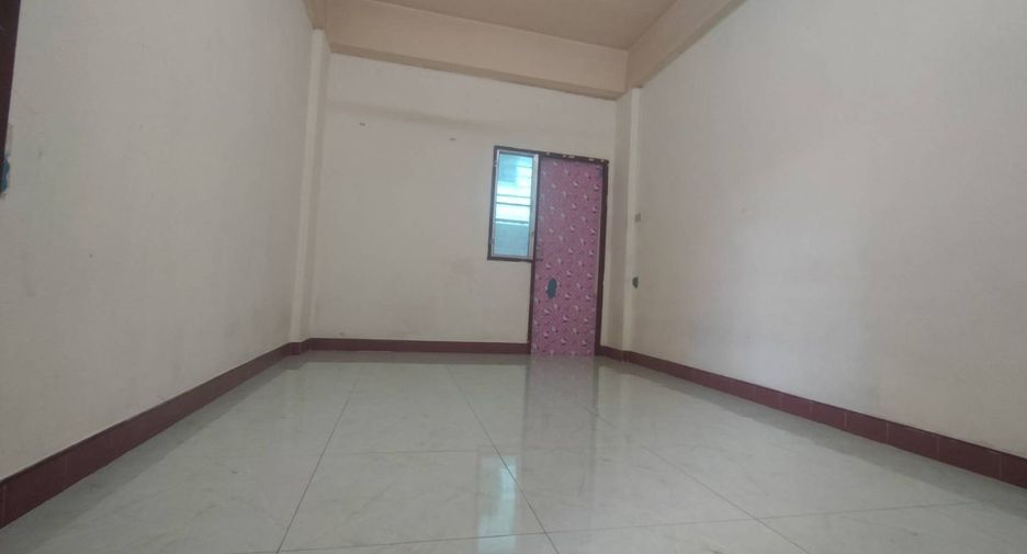 For sale 36 bedrooms apartment in Bang Sao Thong, Samut Prakan