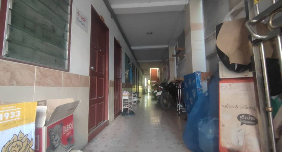 For sale 36 bedrooms apartment in Bang Sao Thong, Samut Prakan