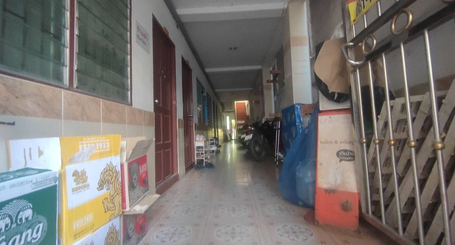 For sale 36 bedrooms apartment in Bang Sao Thong, Samut Prakan