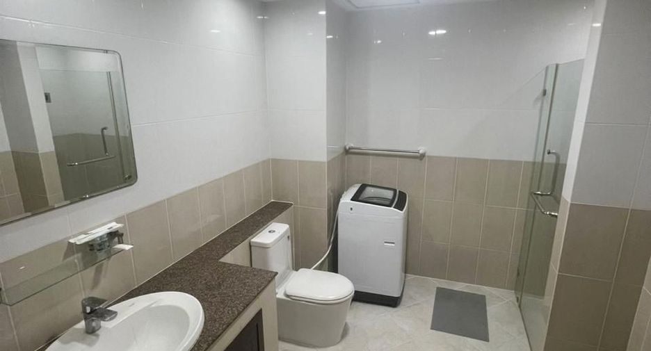 For sale studio condo in Bang Lamung, Chonburi