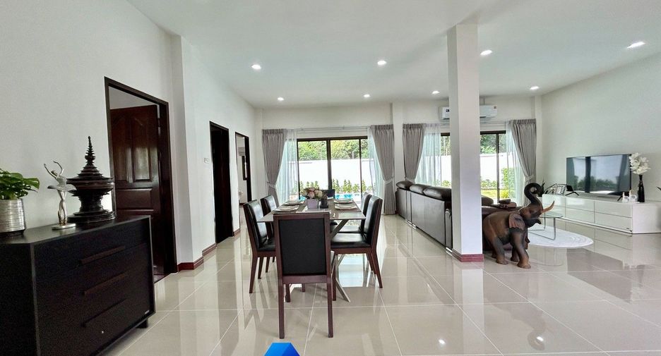 For sale 3 ベッドルーム villa in Hua Hin, Prachuap Khiri Khan