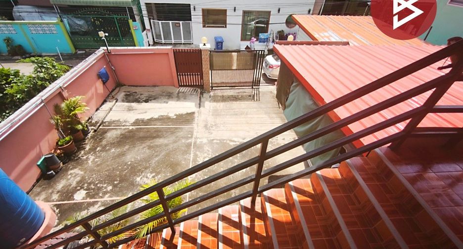 Apartment zum Kauf mit Studio in Phra Samut Chedi, Samut Prakan