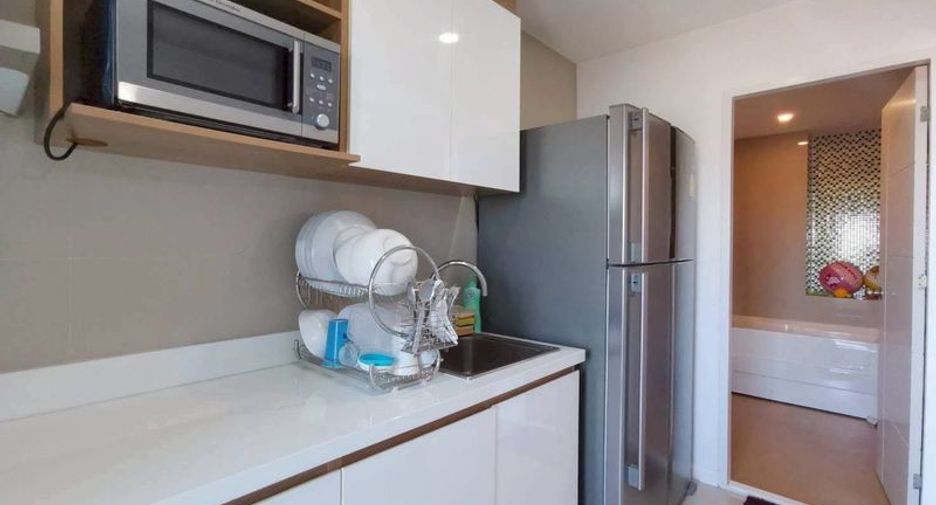 For sale 1 bed condo in Si Racha, Chonburi