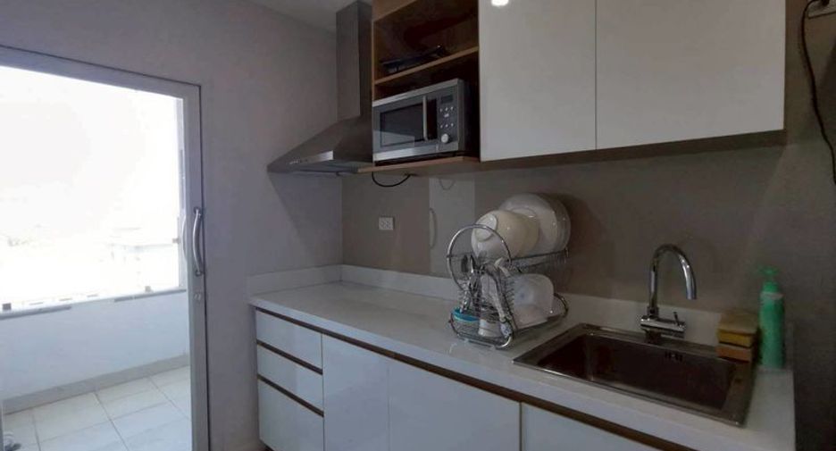 For sale 1 bed condo in Si Racha, Chonburi