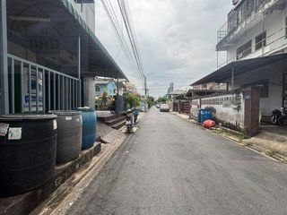 For sale 33 ベッドルーム apartment in Bang Kapi, Bangkok