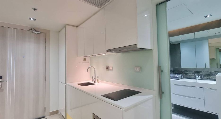 For rent 1 bed condo in Bang Lamung, Chonburi