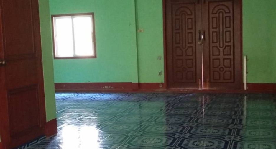 For sale 3 bedrooms house in Mueang Chanthaburi, Chanthaburi