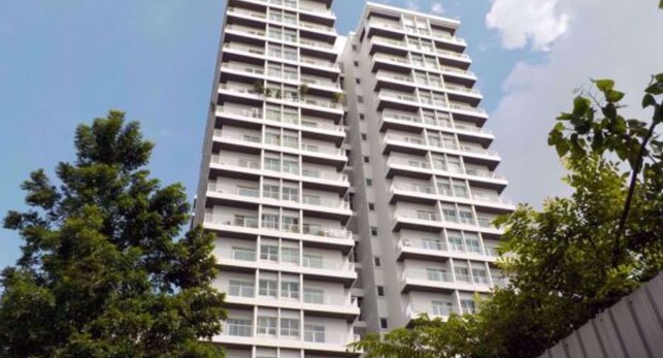 For rent 2 bedrooms condo in Watthana, Bangkok