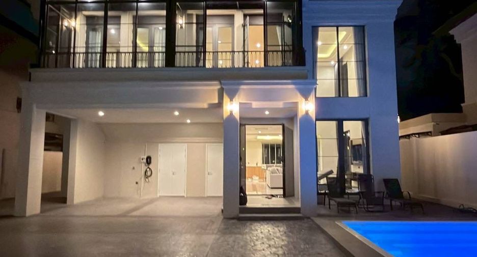 For rent 4 bedrooms house in Bang Lamung, Chonburi