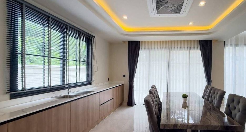 For rent 4 bedrooms house in Bang Lamung, Chonburi