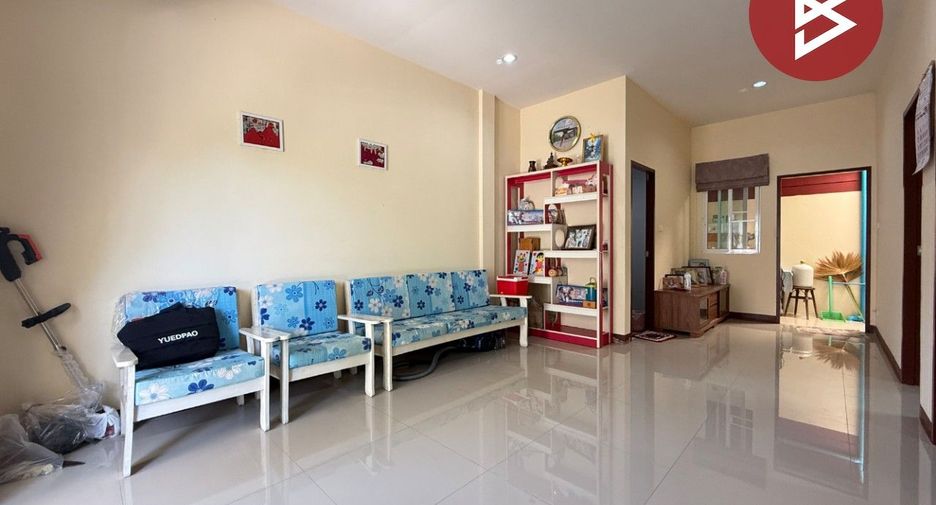 出售 公寓 联排别墅 在 Ban Phaeo, Samut Sakhon