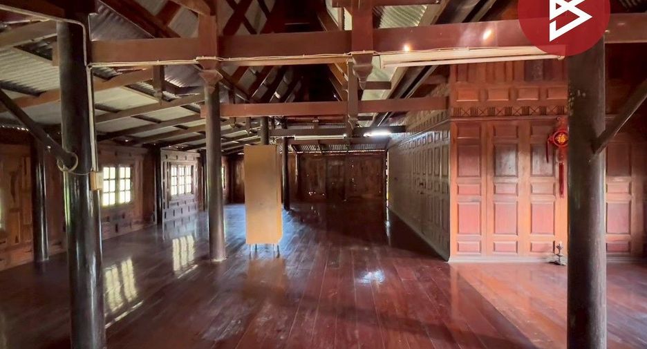 Haus zum Kauf mit Studio in Ban Lat, Phetchaburi