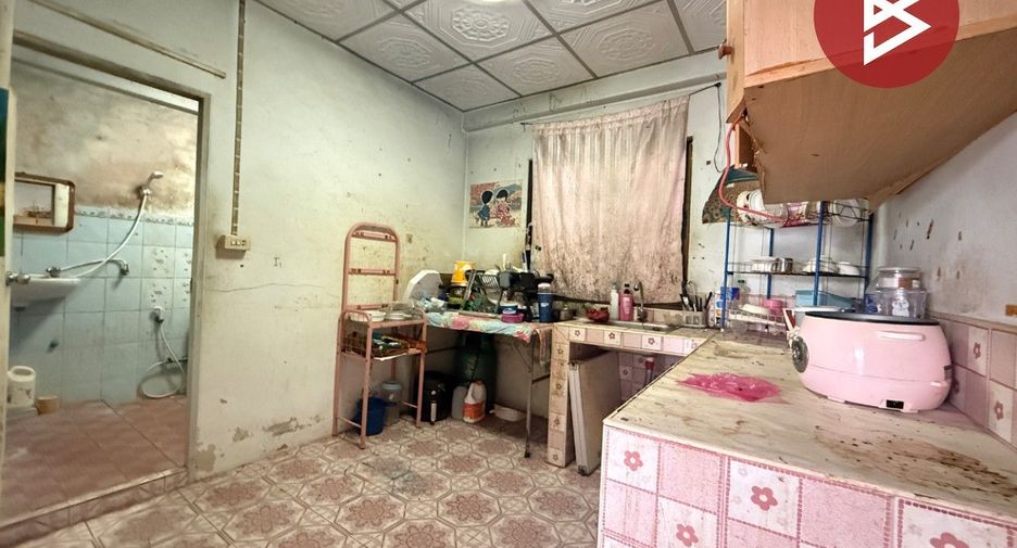 For sale スタジオ house in Mueang Samut Songkhram, Samut Songkhram