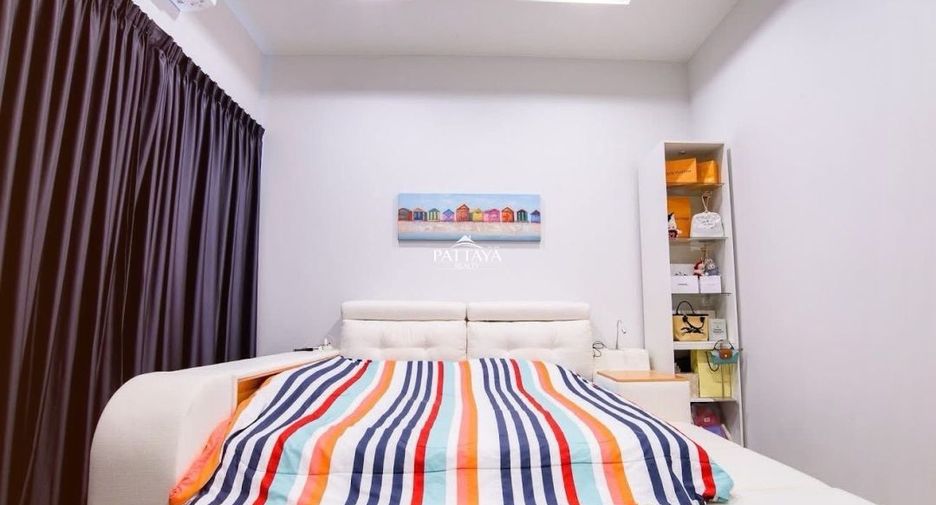 For sale 4 bedrooms house in Bang Lamung, Chonburi