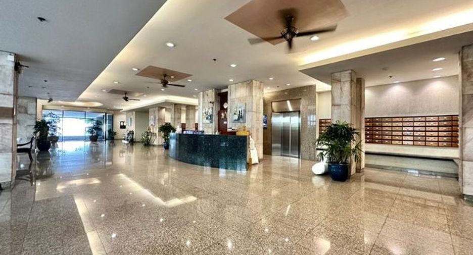 Wohnung zur Miete mit 2 Zimmer in Watthana, Bangkok