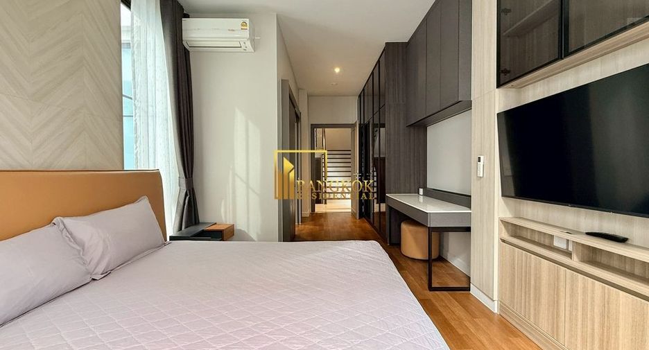 À louer 4 chambres maison à Saphan Sung, Bangkok